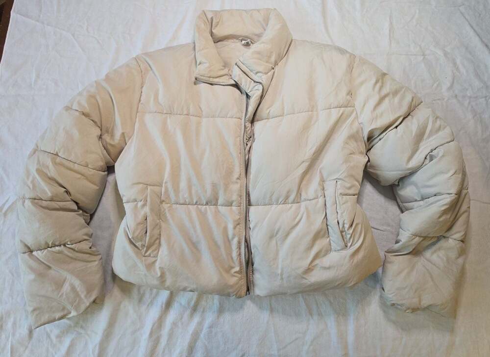 Double Zero Beige Puffer Jacket Large 008